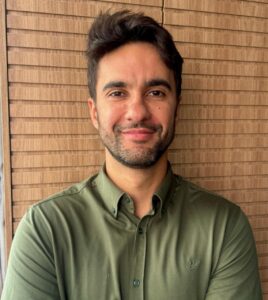 Dr. Renan Alves Resende